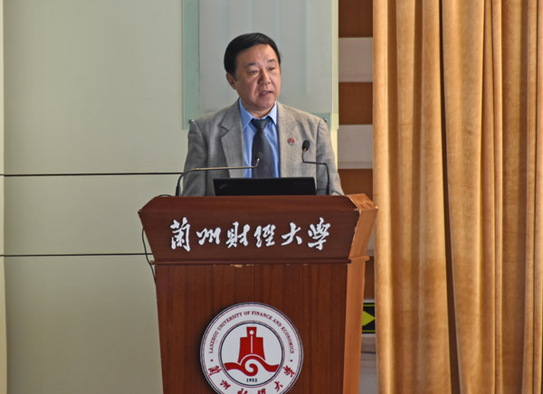 中国高教学会副理事长兼秘书长张国才致辞